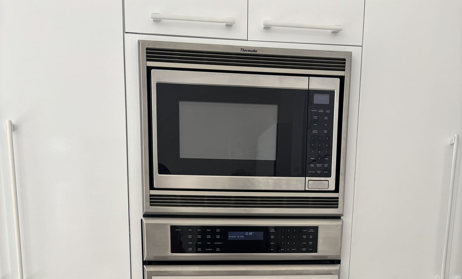 Microwave installation by IO Appliance Service technician in Boca Raton, FL